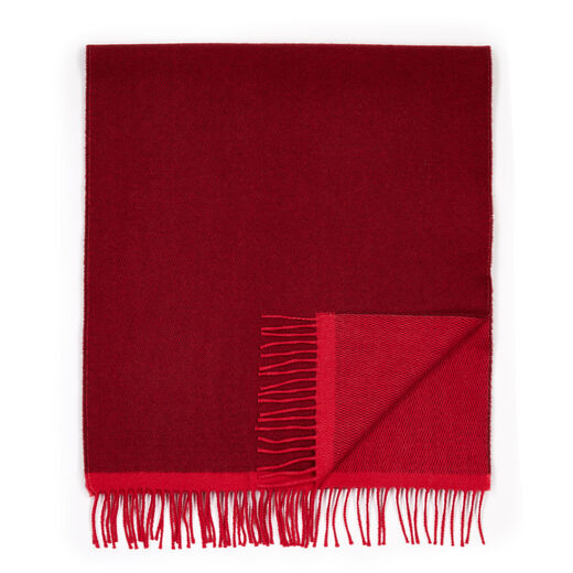 Red reversable wool scarf